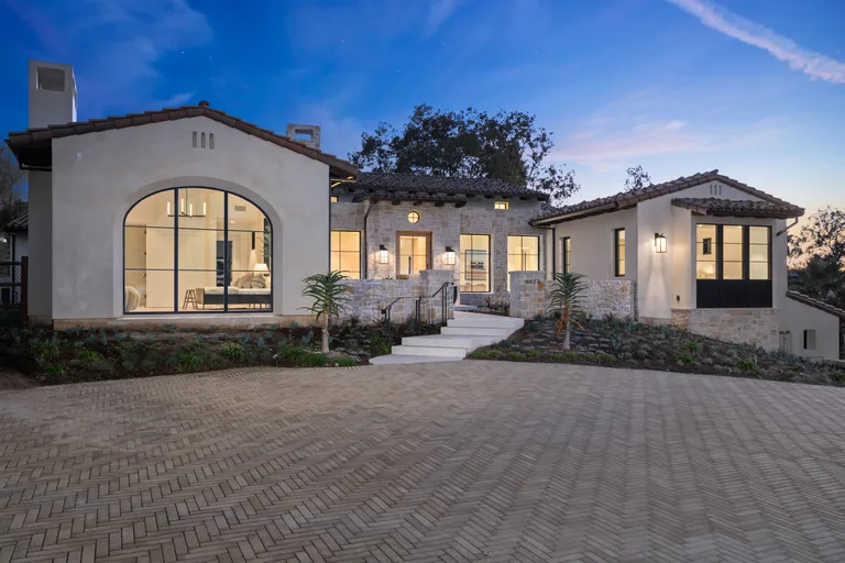 Exterior photography