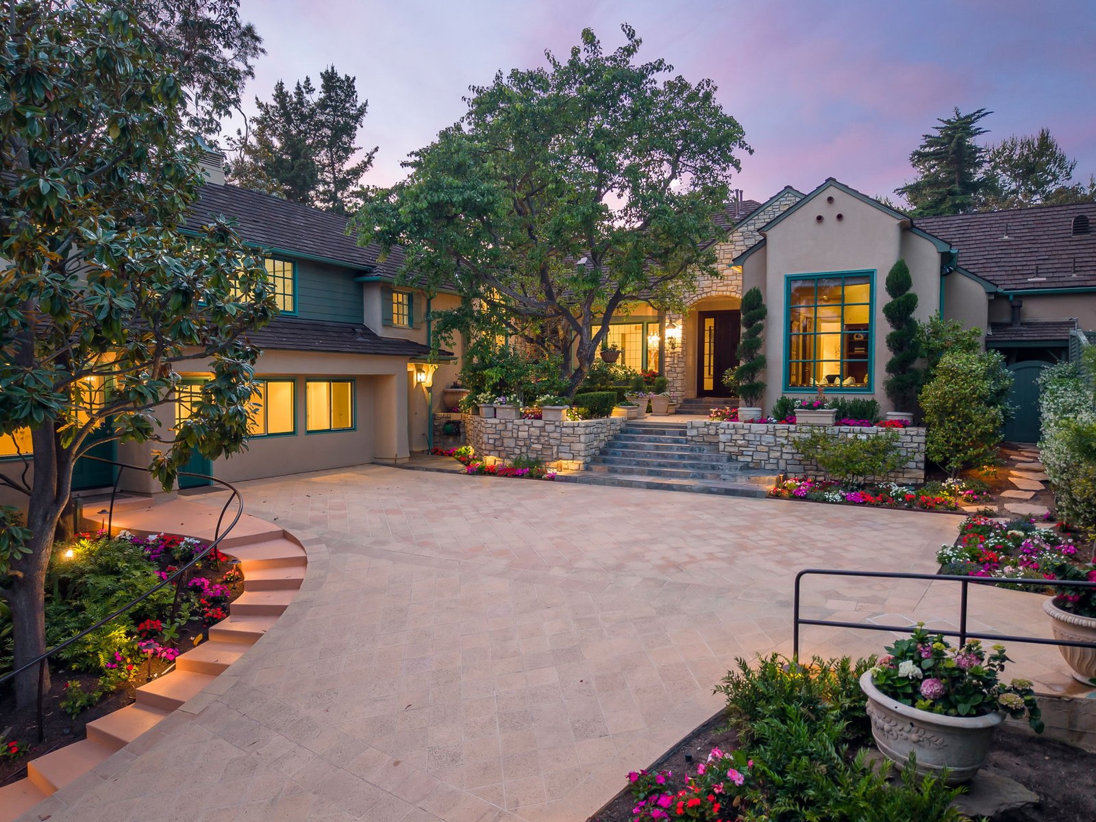 Luxury real estate photography in San Diego