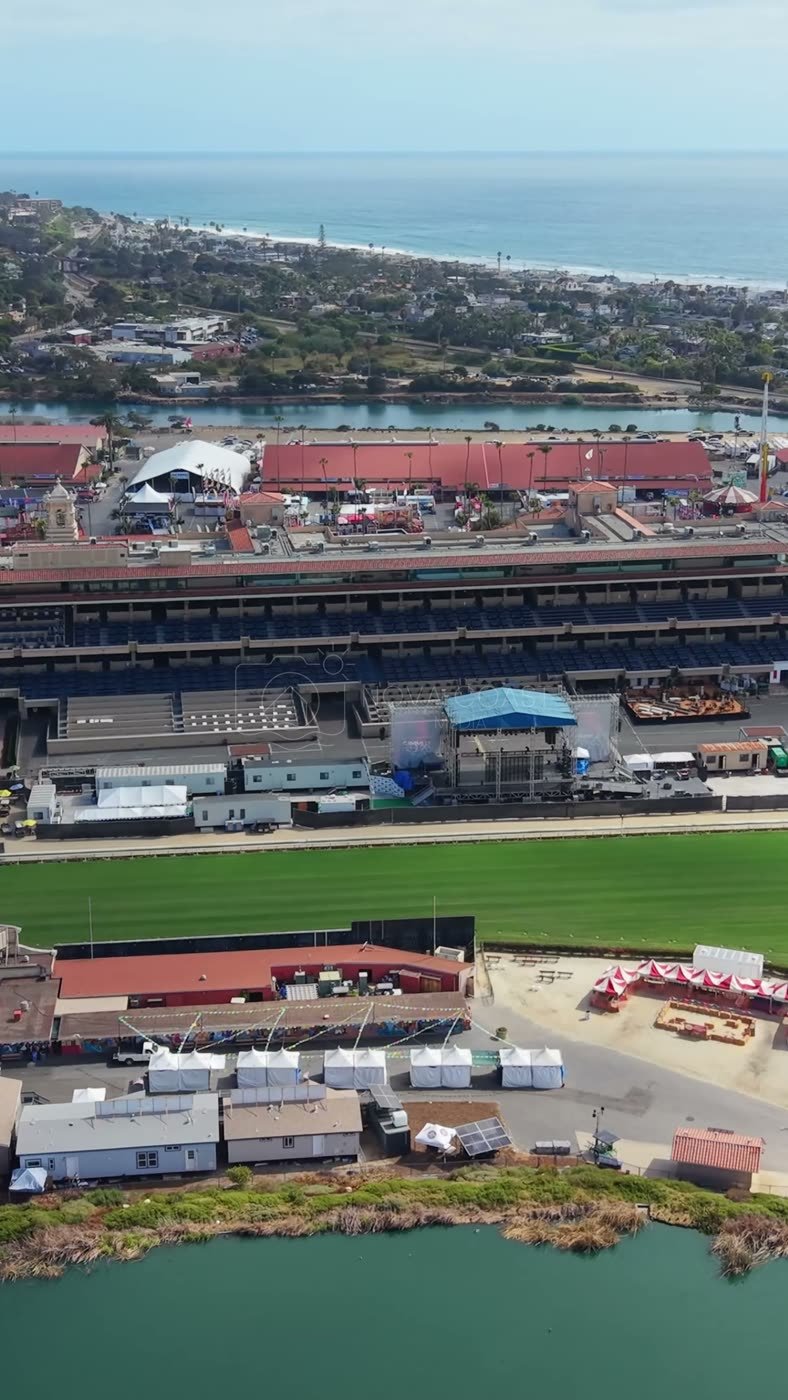 Del Mar Aerial Drone Photo 8-3 (Vertical)