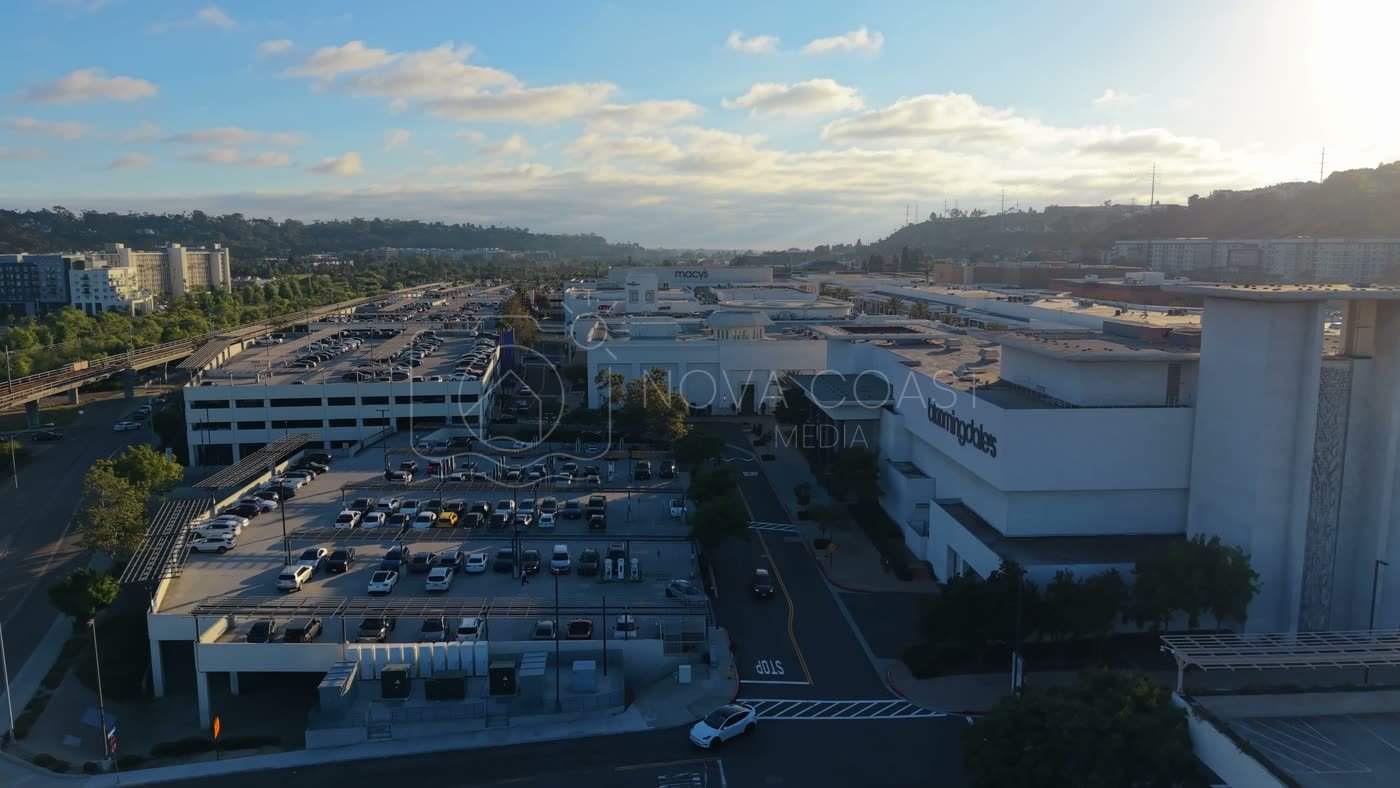 Aerial Approach to Bloomingdale’s at Fashion Valley Mall – Cinematic Drone Angle
