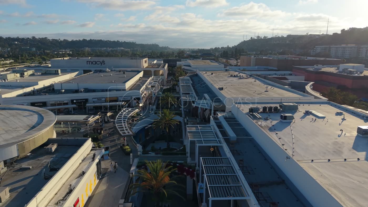 Open-Air Promenade Between Macy’s and Neiman Marcus at Fashion Valley – Overhead Detail