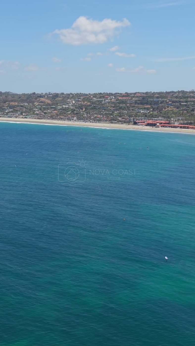 La Jolla Cove Aerial Drone Photo 2-1 (Vertical)