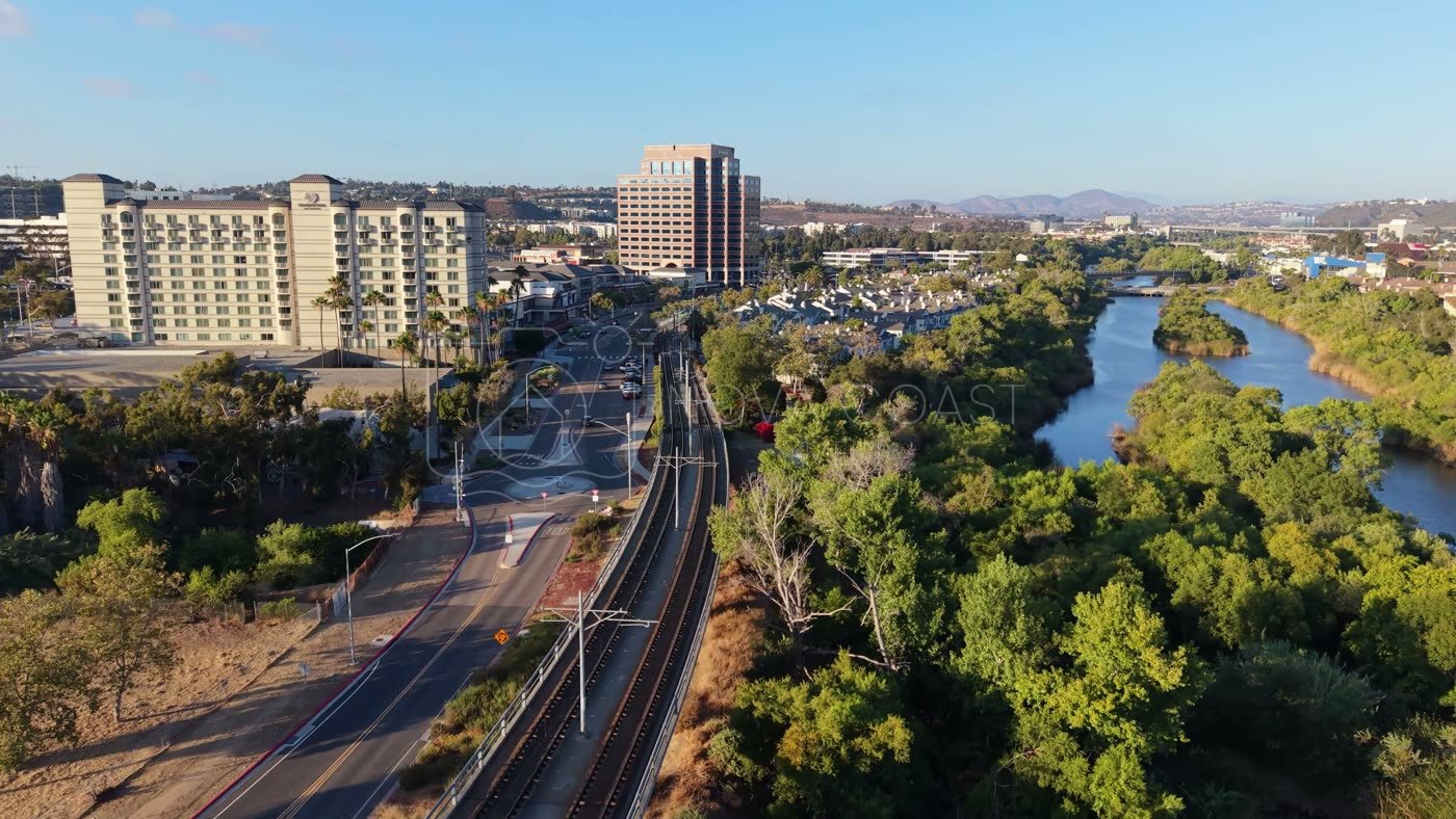 Lush San Diego River Bend Below the Mission Valley Skyline – Golden Hour Frame