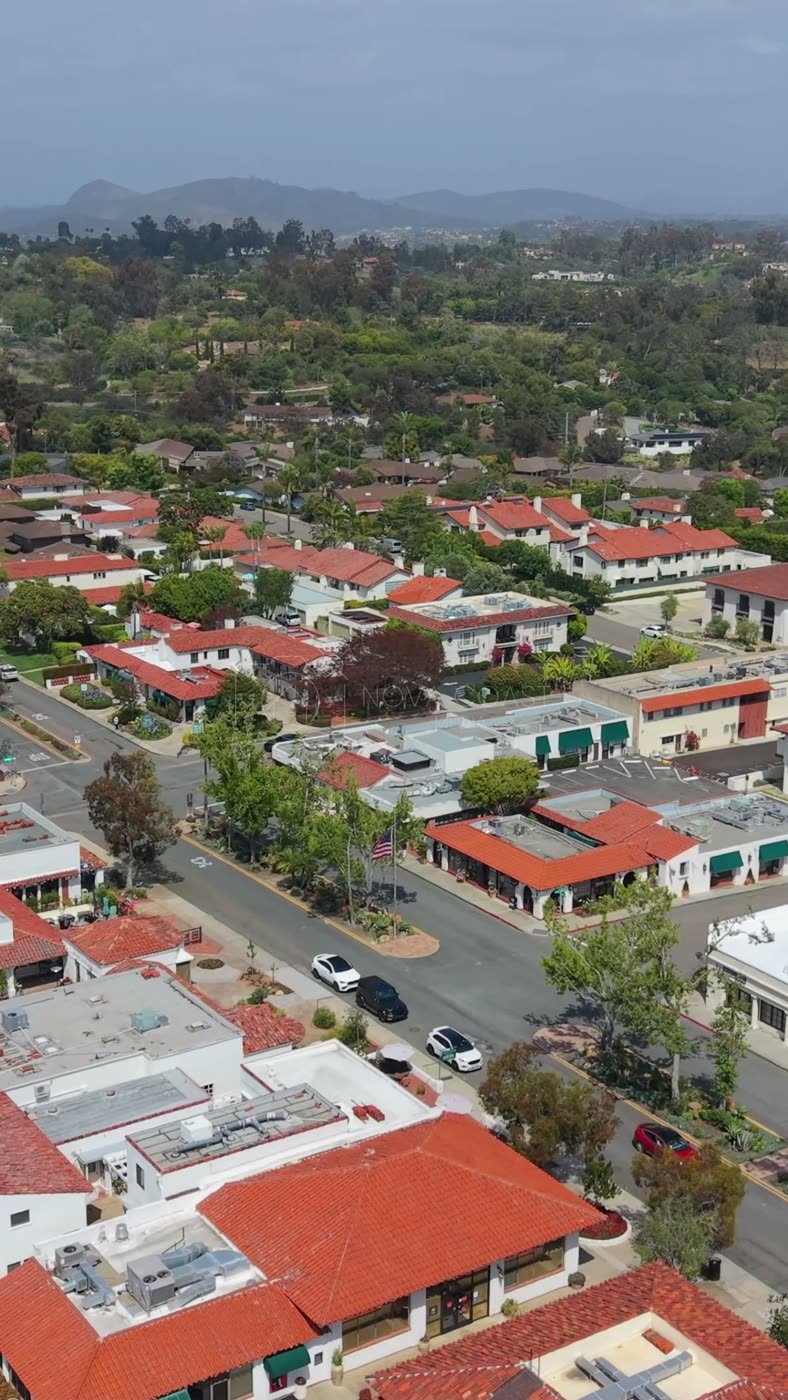 Rancho Santa Fe Aerial Drone Photo 2-1 (Vertical)