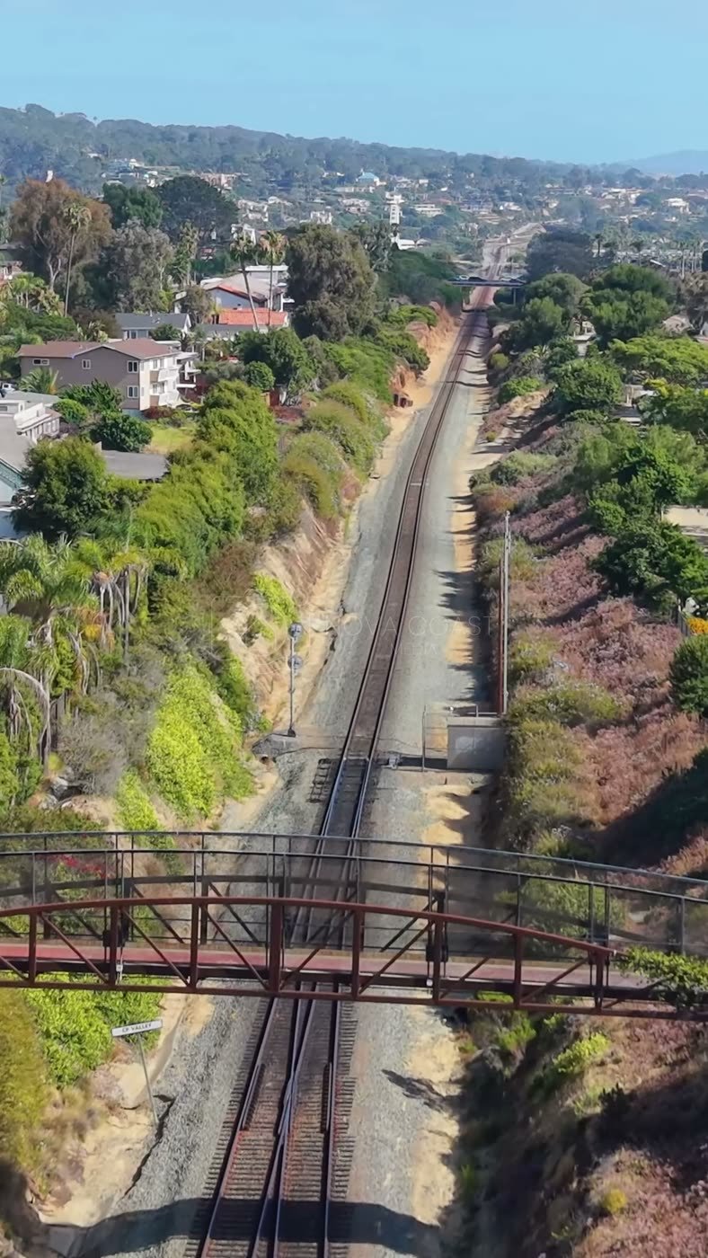 Solana Beach Aerial Drone Photo 2-5 (Vertical)