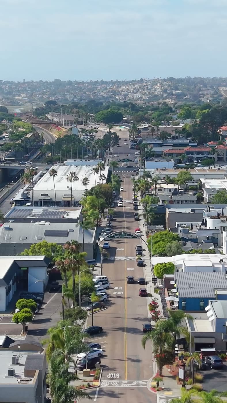 Solana Beach Aerial Drone Photo 4-3 (Vertical)