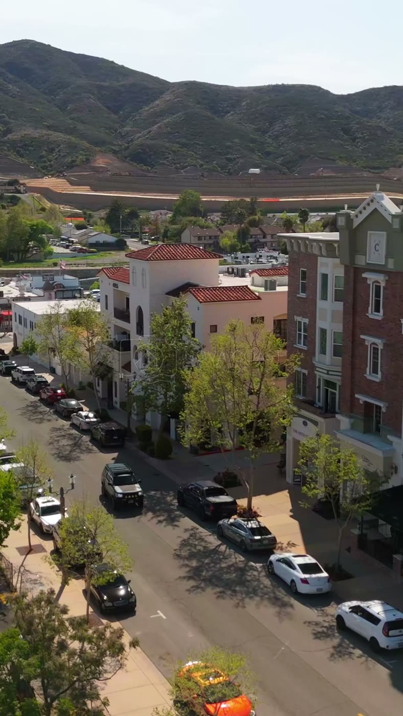 Temecula Aerial Drone Photo 51-1 (Vertical)