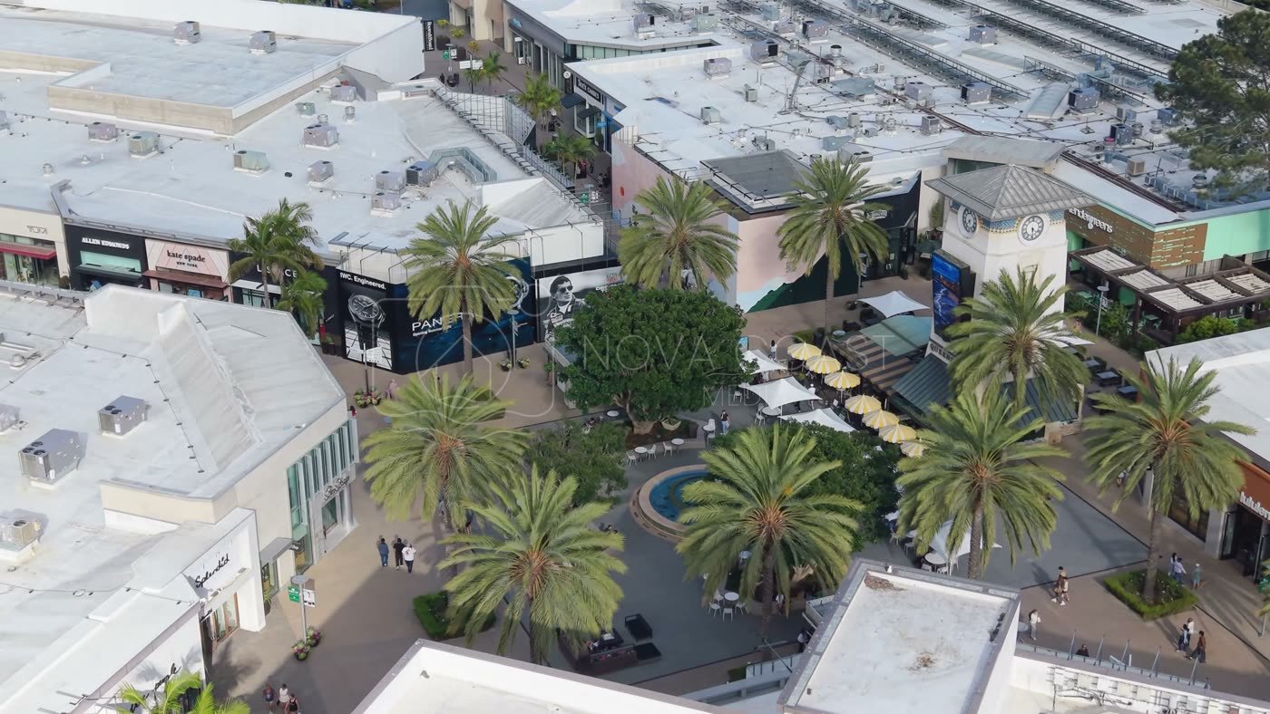 Palm-Lined Plaza and Storefronts at the Open-Air Westfield UTC – Golden Hour Frame