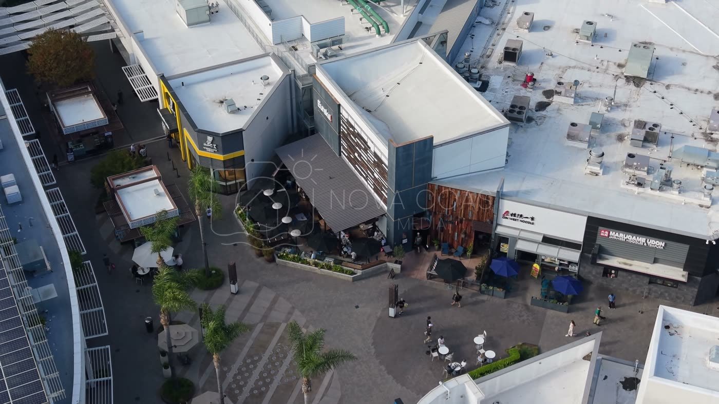 Outdoor Dining Terrace and Shops at University Town Center – Overhead Detail