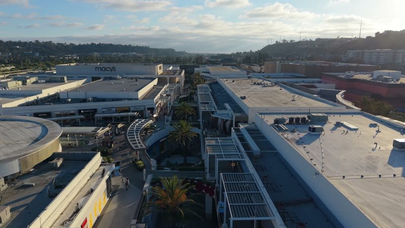 Open-Air Promenade Between Macy’s and Neiman Marcus at Fashion Valley – Overhead Detail
