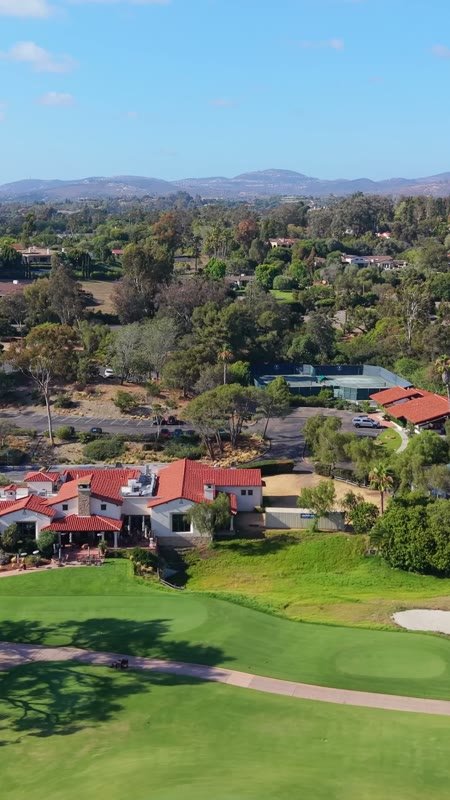 Rancho Santa Fe Aerial Drone Photo 21-1 (Vertical)