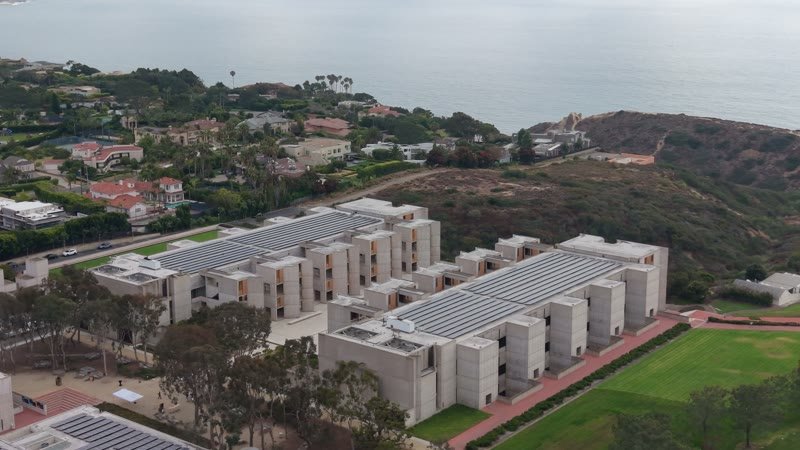Aerial Profile of the Salk Institute Above La Jolla Shores – High-Angle Panorama