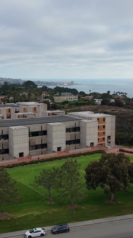 Salk Institute Brutalist Laboratories Overlooking the La Jolla Coast – Wide Establishing Frame (Vertical)