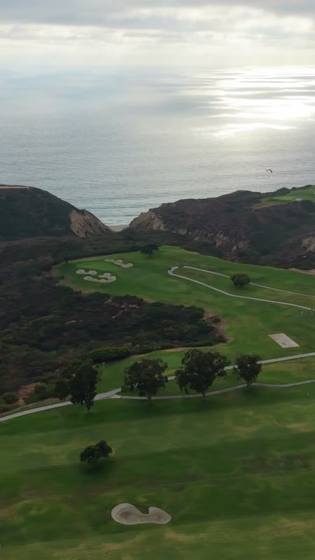 Clifftop Fairways of Torrey Pines Overlooking the Sunlit Pacific – Golden Hour Frame (Vertical)