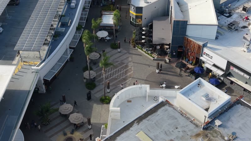 Curved Architecture and Cafe Plaza at Westfield UTC